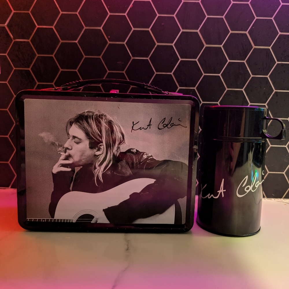 Kurt Cobain lunchbox WITH matching thermos!